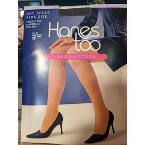 New Hanes Too Day Sheer Control‎ top Pantyhose Style E08 Barely Black Size  3Q